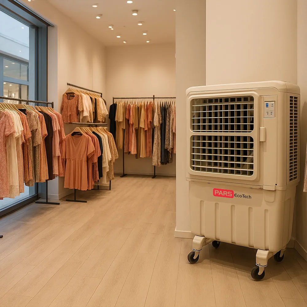 Climatizador evaporativo ECO-9000 en una tienda de ropa con prendas colgadas